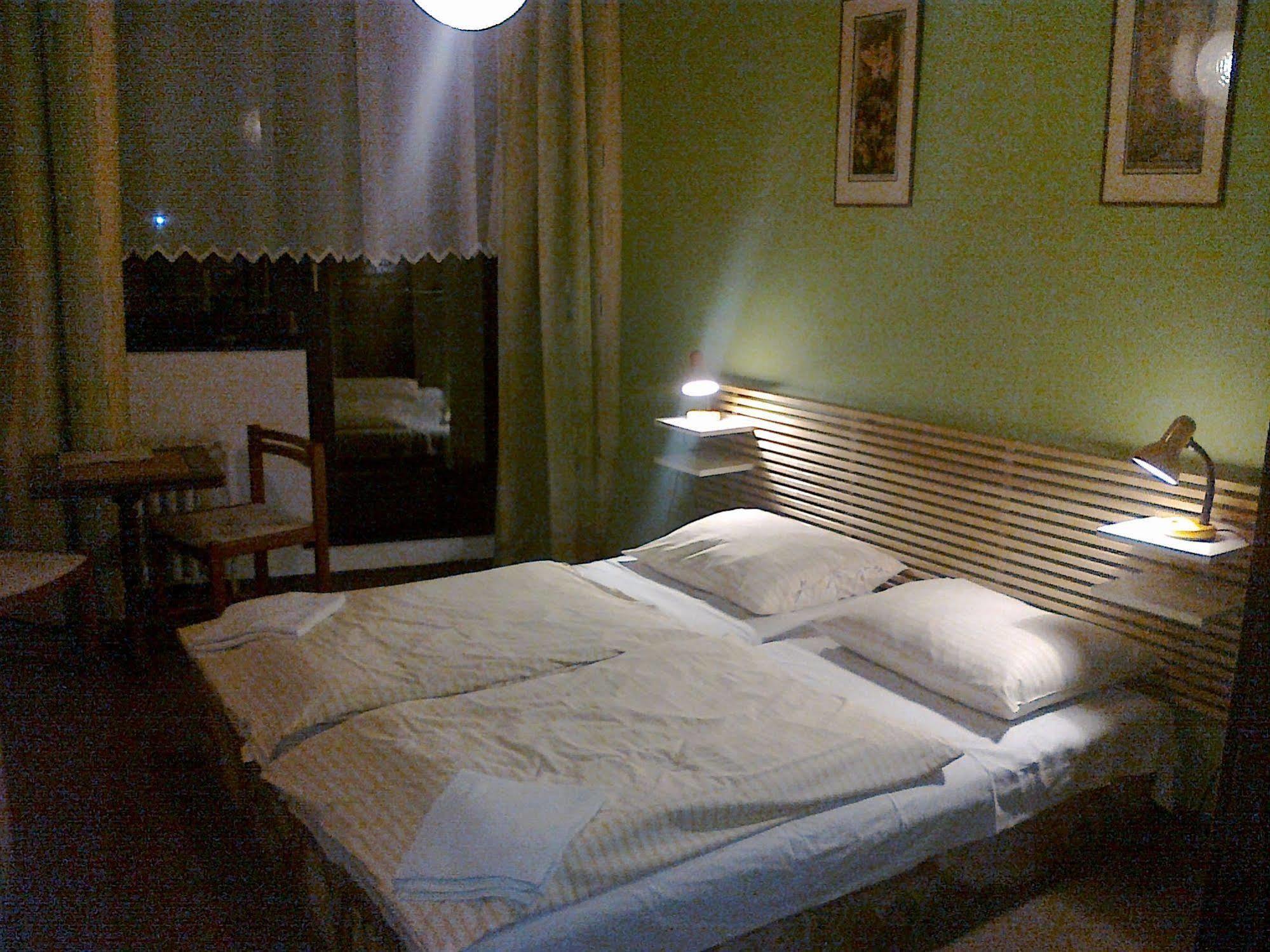 Pension Mona Harrachov Esterno foto